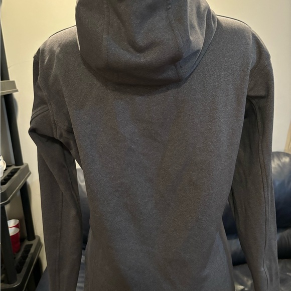 JL Hoodie Excellent Condition - Picture 3 of 3